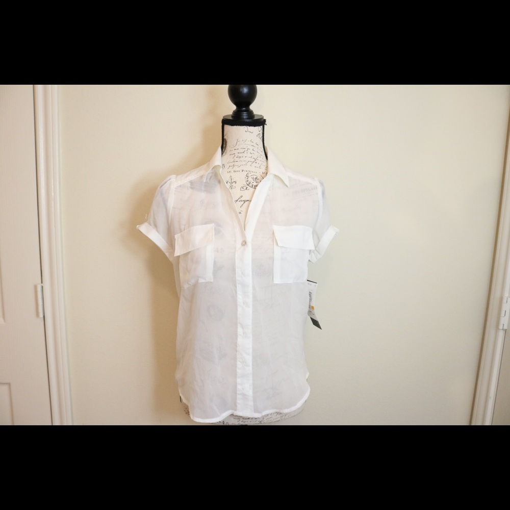 New with tags sheer white button up blouse collar